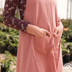 Heirloom Roses Cross-Back Garden Apron New
